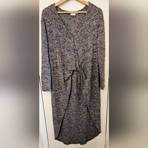 Anthropologie Women's Postmark Grey Long Knit hi-low v-neck pullover cardigan